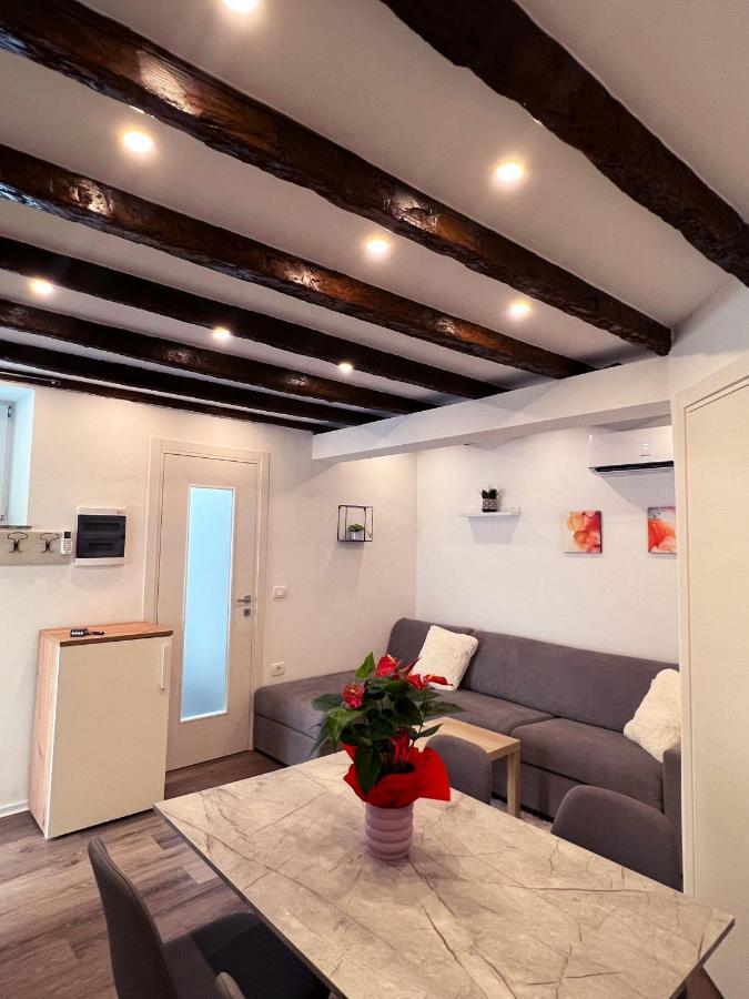 Hisa Limoni Apartman Koper Kültér fotó